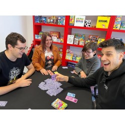 https://villapeques.es/ JUEGO DE MESA PELUSAS